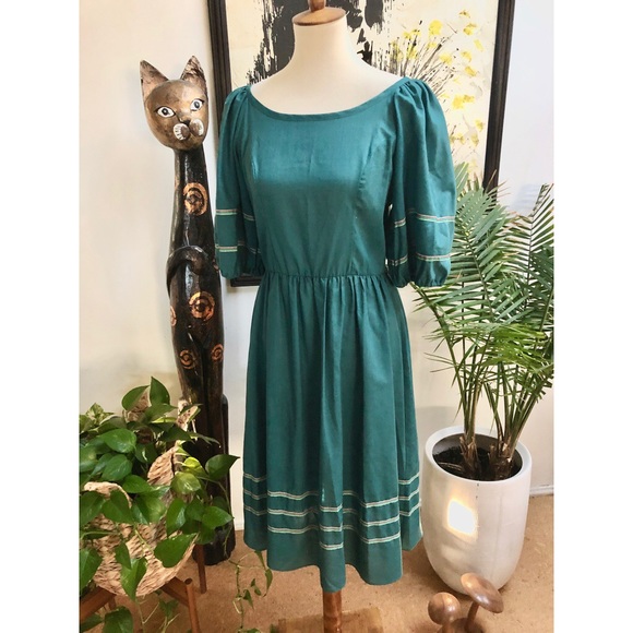 SOLD - Gorgeous vintage peasant dress - Picture 2 of 11
